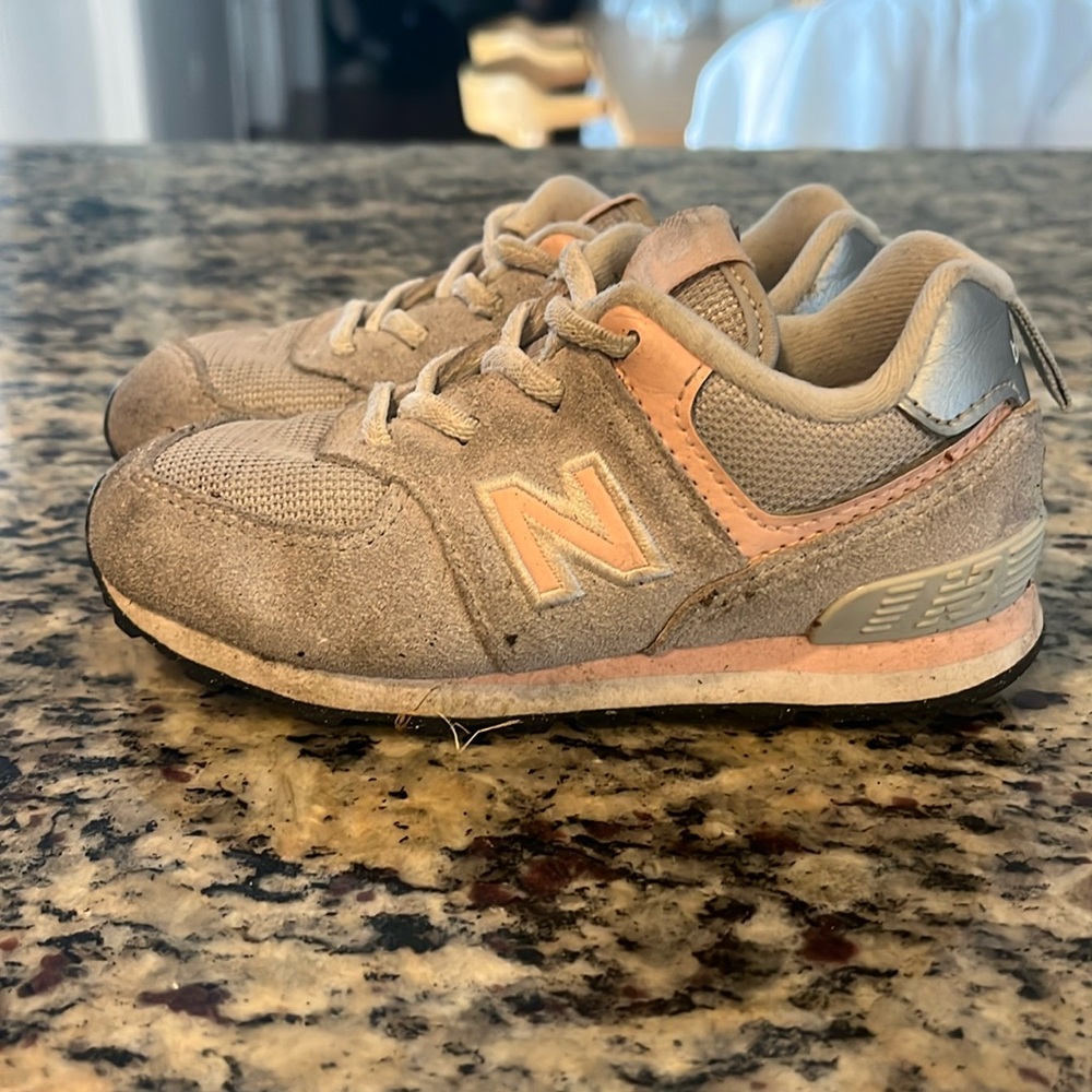 New Balance 574 Girls Shoes 9